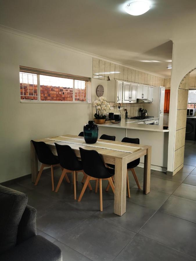 Hillton Manor Guest House Richards Bay Eksteriør billede