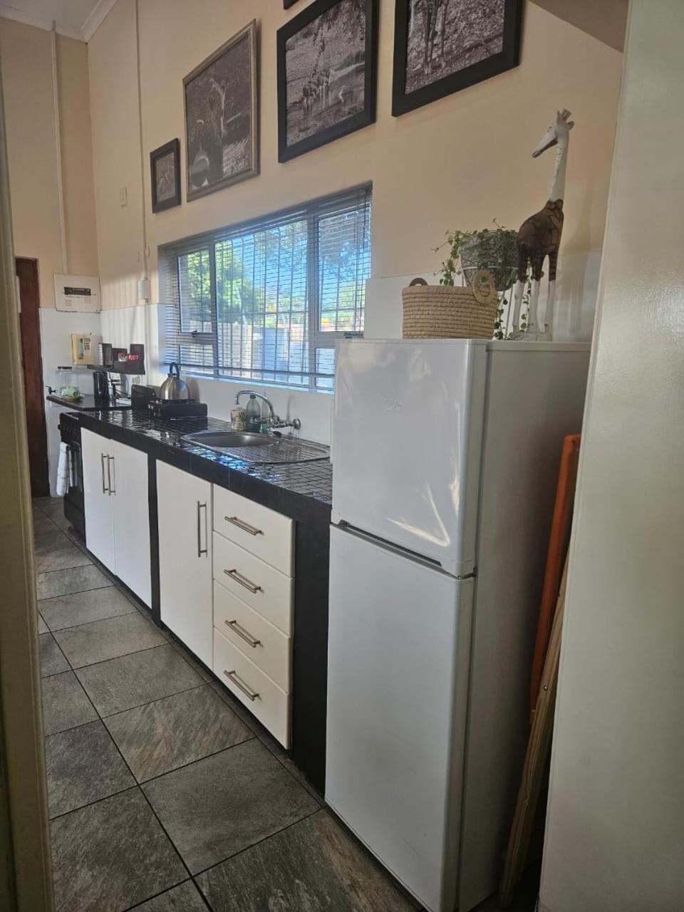 Hillton Manor Guest House Richards Bay Eksteriør billede
