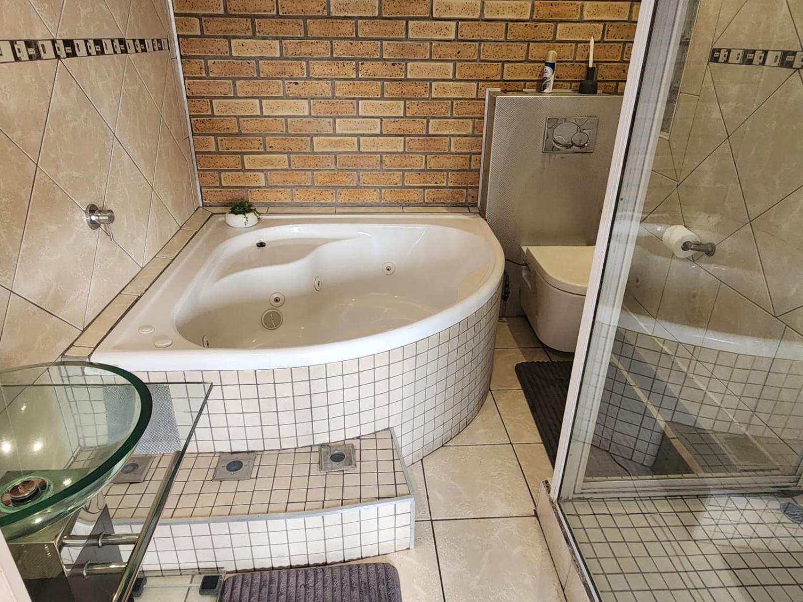 Hillton Manor Guest House Richards Bay Eksteriør billede