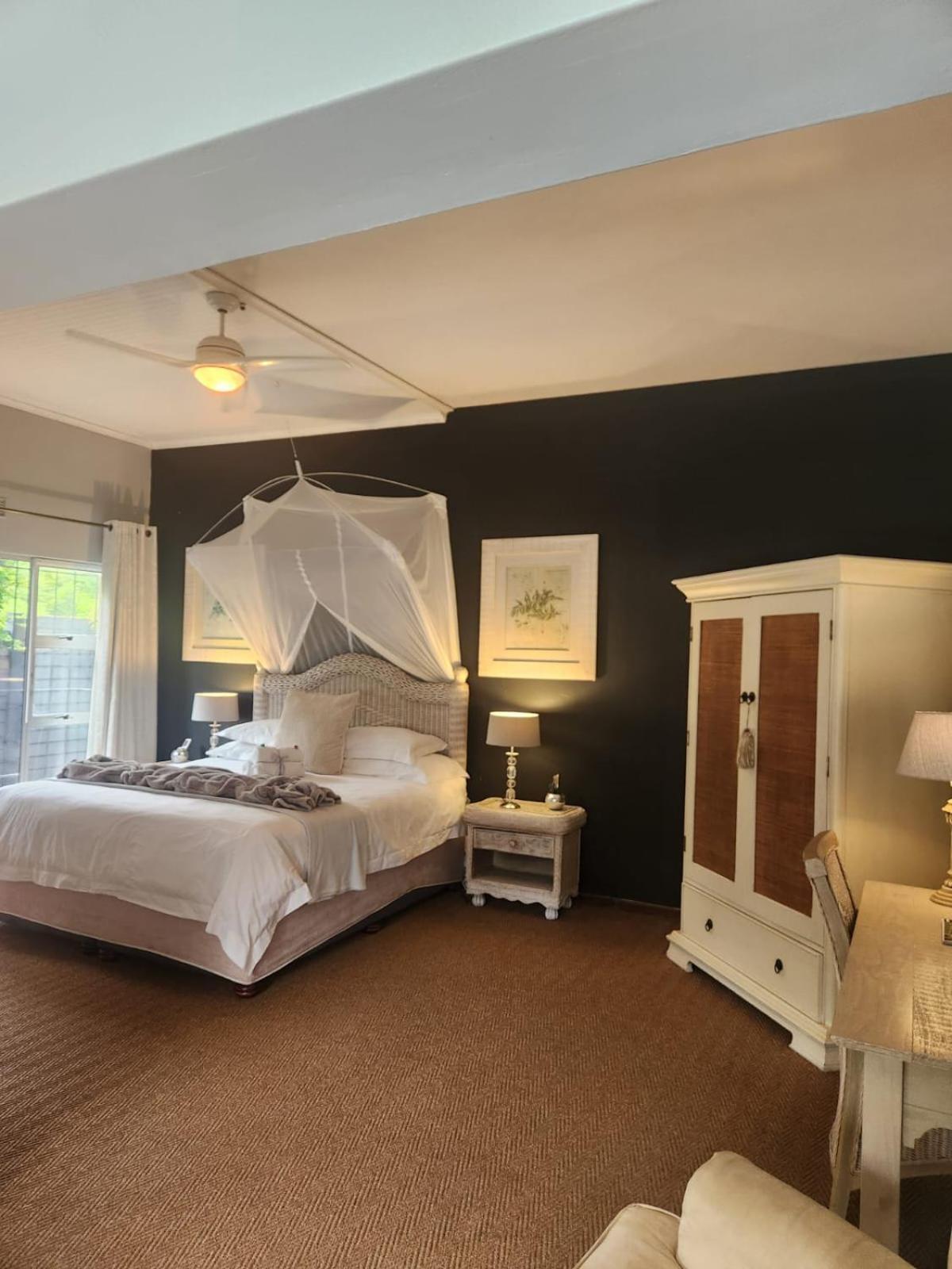 Hillton Manor Guest House Richards Bay Eksteriør billede