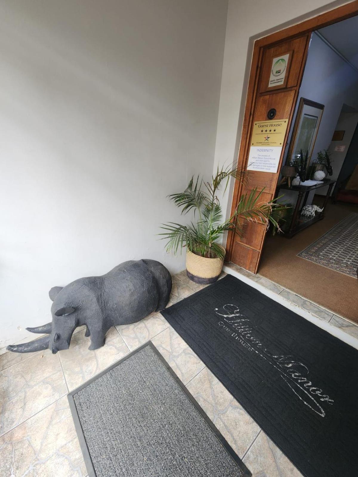 Hillton Manor Guest House Richards Bay Eksteriør billede