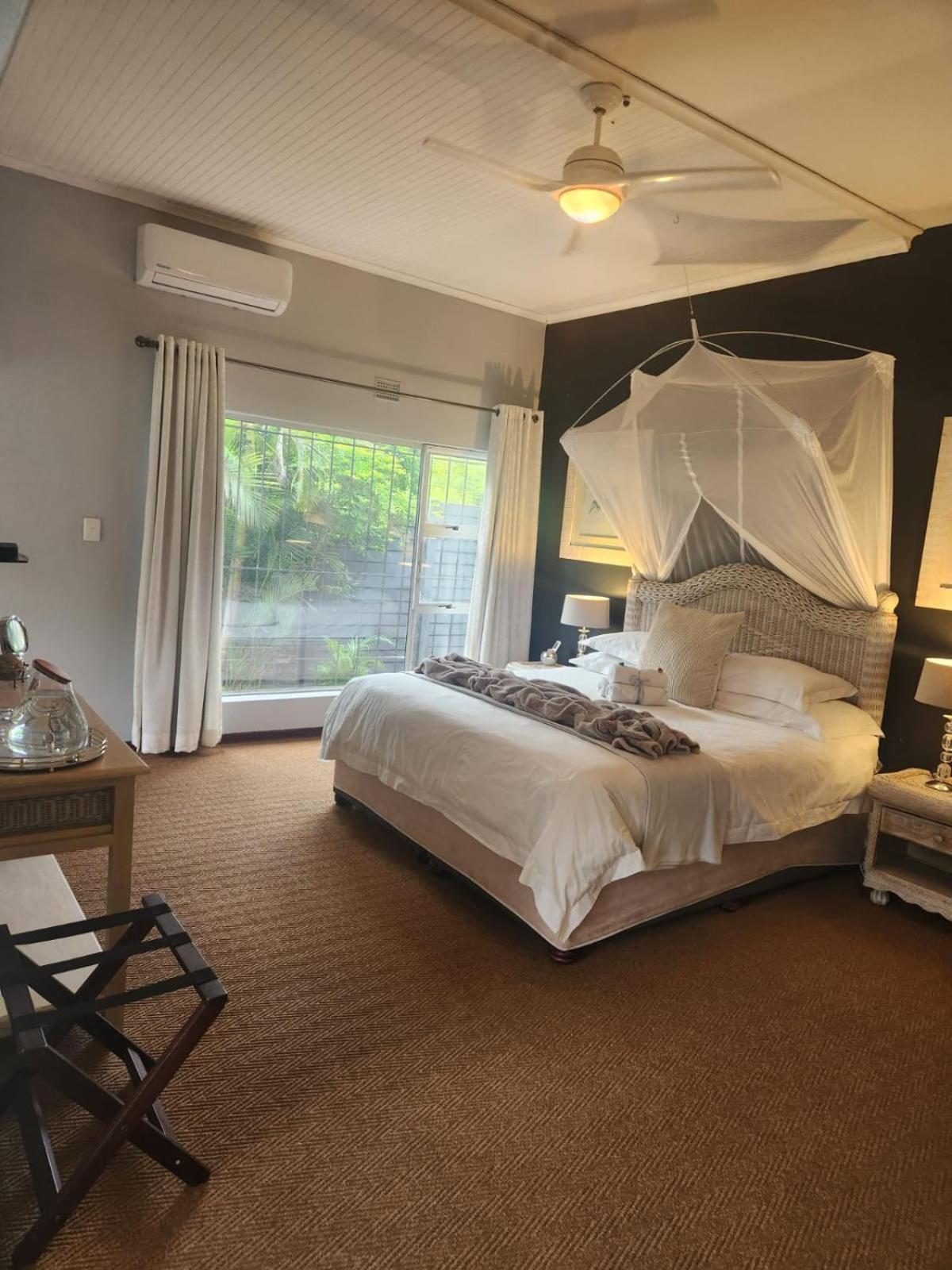 Hillton Manor Guest House Richards Bay Eksteriør billede